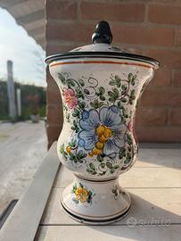 Vaso in ceramica fiorito