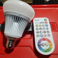 lampadina diversi colori con telecomando