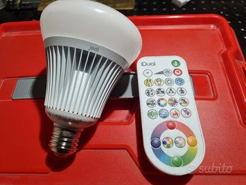 lampadina diversi colori con telecomando