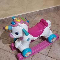 Unicorno a dondolo 3 in 1