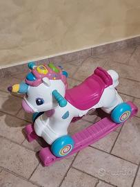 Unicorno a dondolo 3 in 1