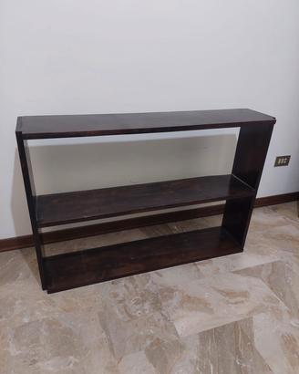 Scaffale in legno