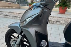 Scooter People S