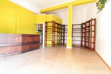 NEGOZIO A QUARTU SANT'ELENA