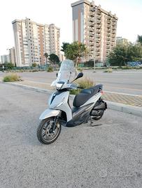 Piaggio Beverly 310 S - 2025