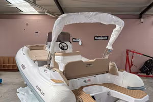 Gommone SALPA 20 +HONDA 135 WHITE TUTTO NUOVO