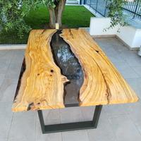 🌿 Tavoli in legno di ulivo e resina 