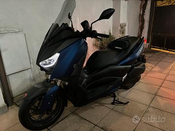 X max 300