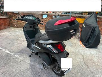 MOTOCICLO PEUGEOT MODELLO  GEOPOLIS