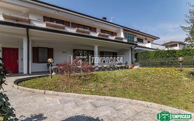 PORZIONE DI BIFAMILIARE PRIMO PIANO