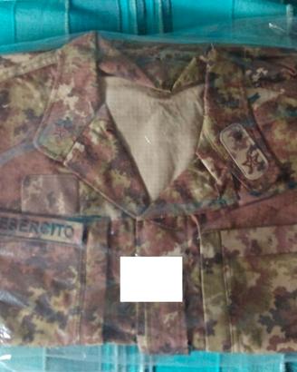 Militaria Mimetica NUOVA taglia 48 confezionata