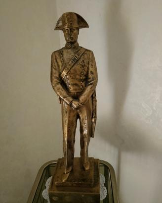 statua il Carabiniere altezza 53 cm.