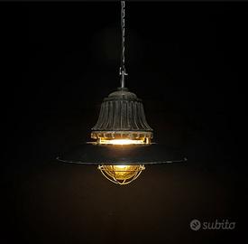 Lampada industriale a sospensione