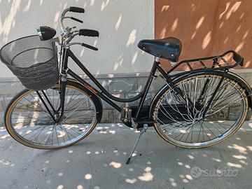 Bici d'Epoca Regina Donna Freni a Bacchetta - 26"
