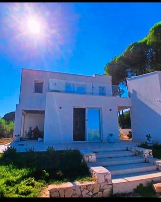 Villa con Piscina Privata e Spa Idromassaggio