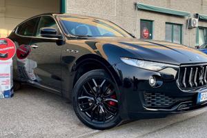 Maserati Levante 3.0 GRANLUSSO V6 Q4 250CV - FULL 