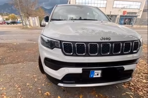 Jeep compass ibrida
