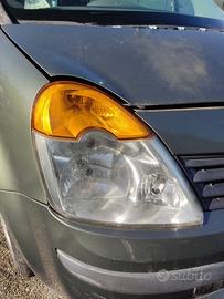 Proiettore destro RENAULT MODUS del 2005