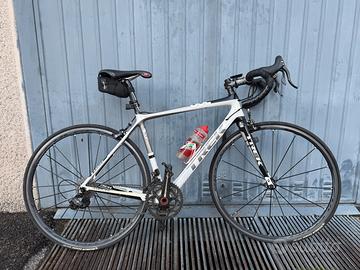 Trek Madone SSL OCLV 700 – Campagnolo Super Record