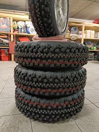 Gomme chiodate 16"