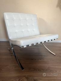 KNOLL BARCELLONA in EXELENT STATO in pelle bianca