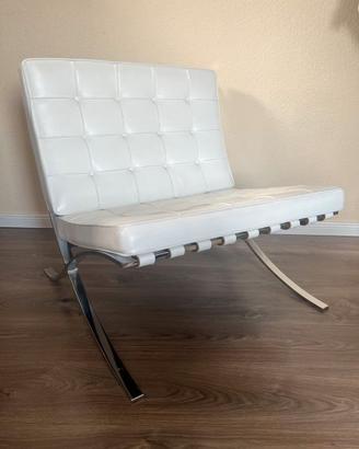 KNOLL BARCELLONA in EXELENT STATO in pelle bianca
