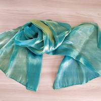 Sciarpa verde cangiante giallo