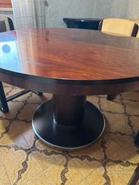 Tavolo in legno rotondo allungabile