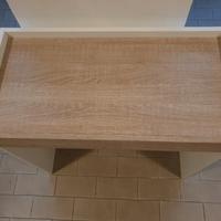 Scrivania estensibile con cassetto