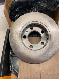 Dischi freno anteriori per Vw Polo e Skoda Fabia