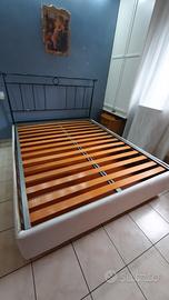 letto matrimoniale in ferro con cassone 