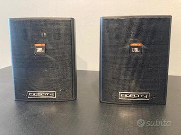 Diffusori JBL Corner 25