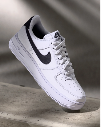 NIKE AIR FORCE 1 07 N 44