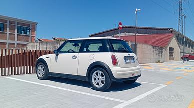 MINI Altro modello - 2001