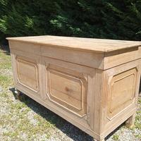 grande cassone di legno