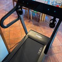 TAPIS ROULANT Tecnogym MyRun