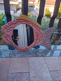specchio a forma di pesce