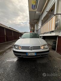 Golf mk4 2000 1.6  -  16 valvole - benzina 105CV -