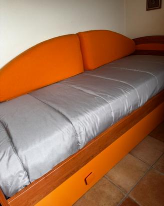 Letto matrimoniale con seconda rete estraibile