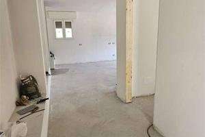 Appartamento di 155 m² con più di 5 locali e posto