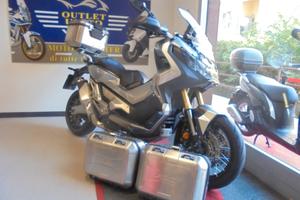 Honda X-ADV 750 TRAVEL EDITION
