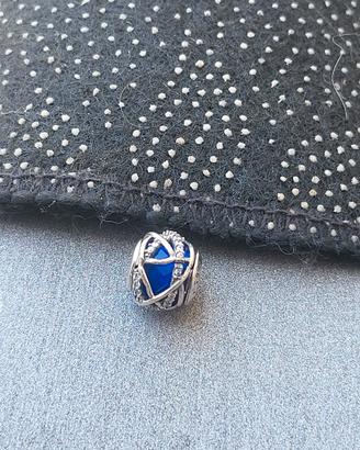 charm blu Pandora 