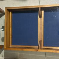 Tavolino  con ripiano in vetro con 2 cassetti