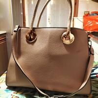Borsa a mano da donna beige