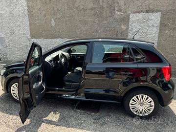 Volkswagen Polo  5p 1.0 mpi Comfortline 75cv