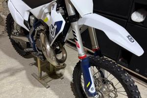 husqvarna tc 125 2022 con motore 0 ore da rodare