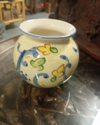 vaso decorato a mano 
