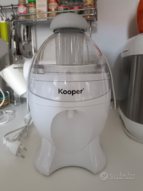 Centrifuga per succhi di frutta