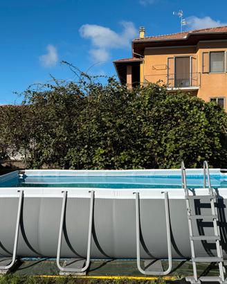 Piscina Bestway 549x274x122cm grigia