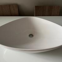 Lavabo in ceramica da appoggio - NUOVO
